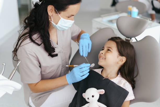 Best Holiday Emergency Dentist in Cortland, IL